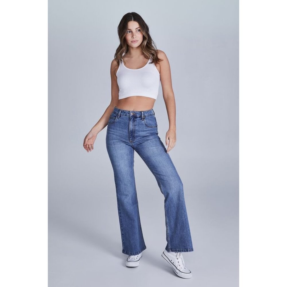 Cotton On Orginal Flare Jeans in Bay Blue Womens Size 6 Medium Wash Stretch New